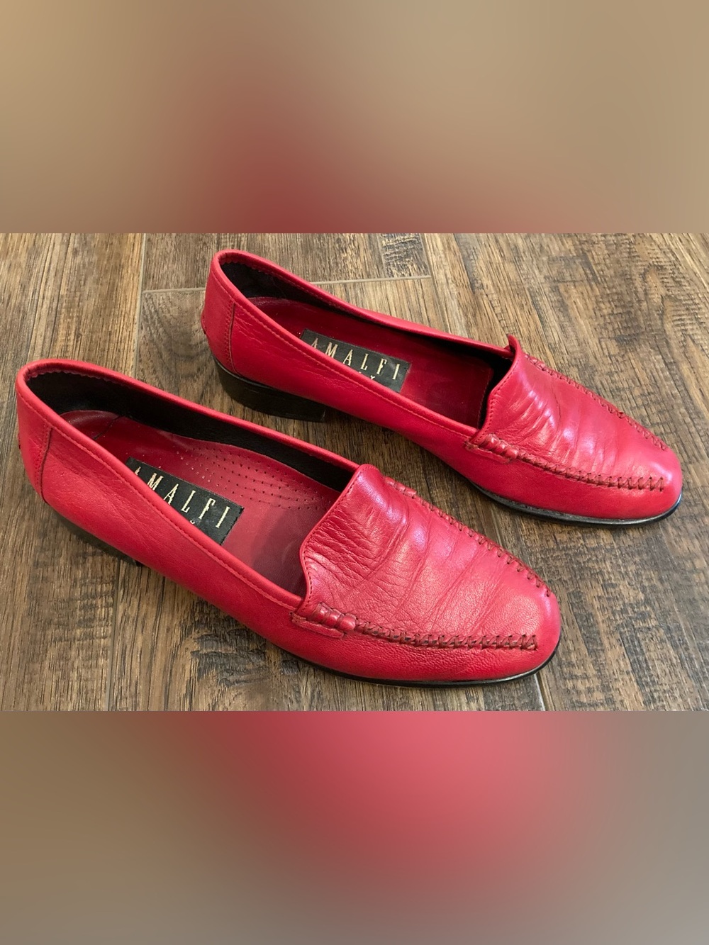 Amalfi of Italy Women’s Red Leather Loafers